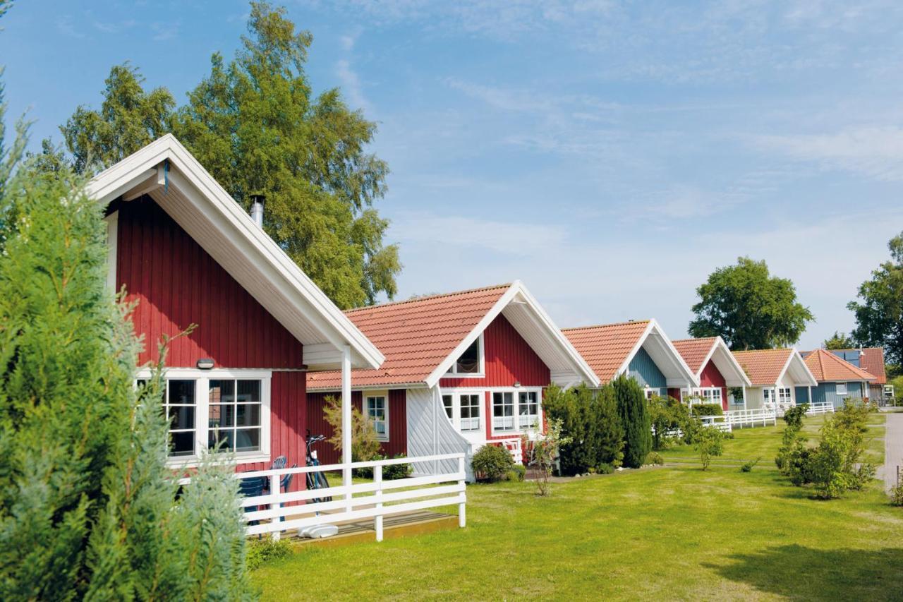 Regenbogen Ferienanlage - Skandinavisches Ferienhaus - #68906 Boltenhagen  Buitenkant foto
