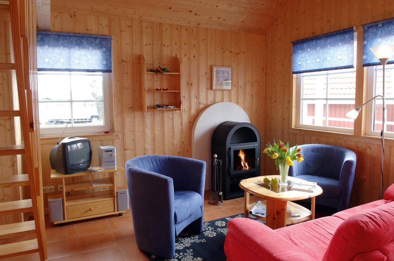 Regenbogen Ferienanlage - Skandinavisches Ferienhaus - #68906 Boltenhagen  Buitenkant foto